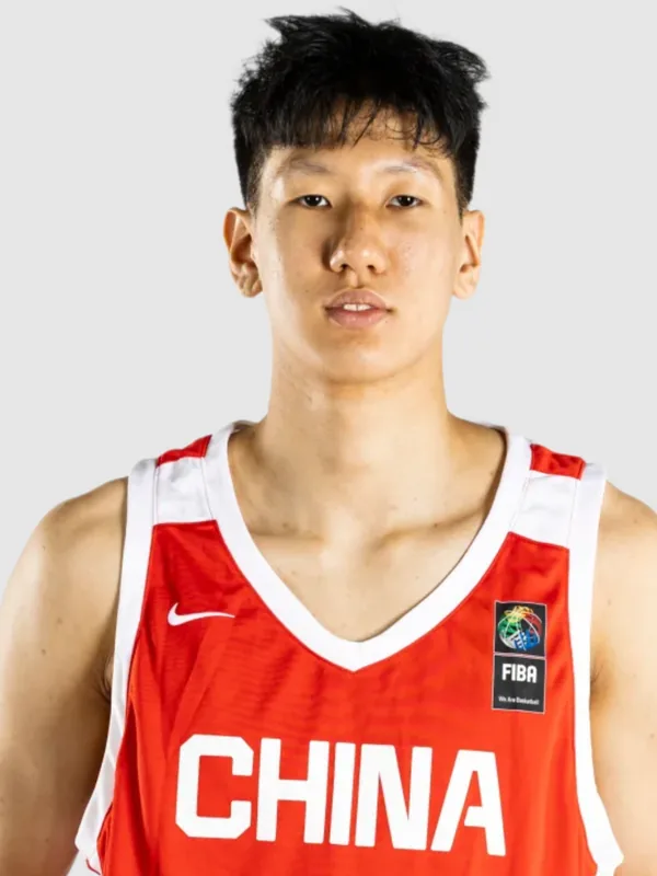 杨易轩